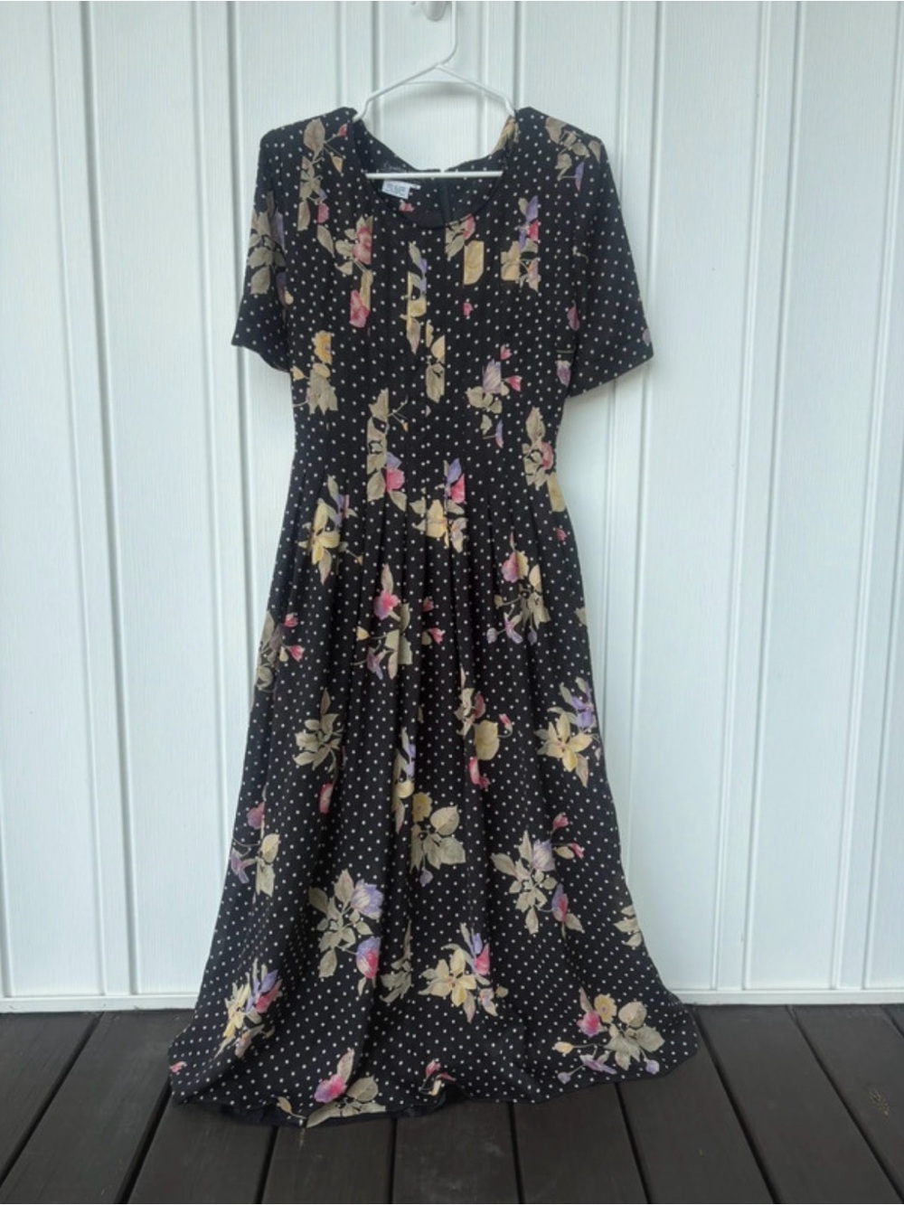 Vintage Cynthia Howie Maggy Boutique Floral Polka Dot Maxi Dress Pleated